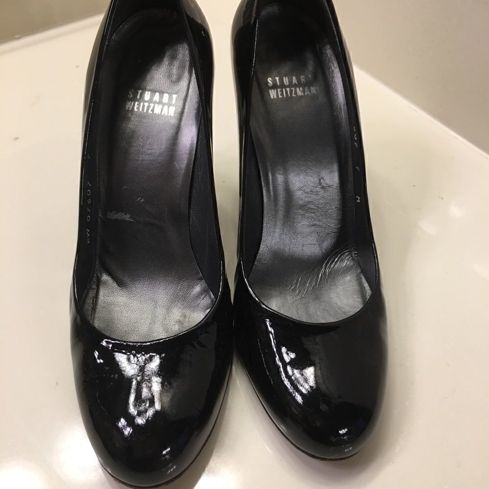 Stuart Weitzman Gorgeous Patent Leather Heels - Picture 2 of 7
